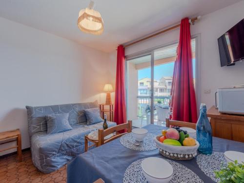 Apartment Les Barcarelles by Interhome