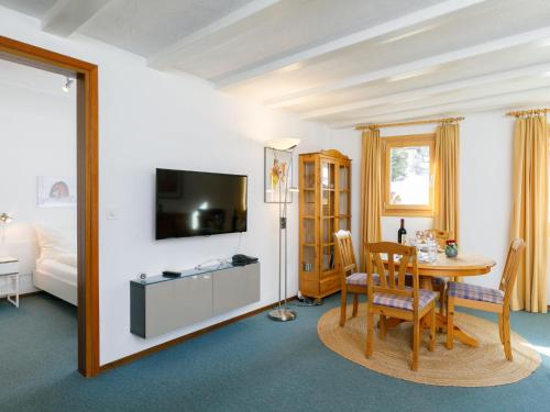 Apartment Residenza Chesa Margun 45-3 by Interhome