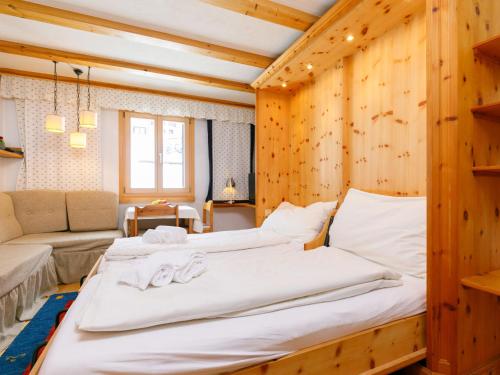 Studio Residenza Chesa Margun 34-4 by Interhome