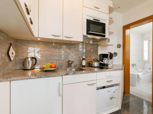 Apartment Residenza Chesa Margun 35-6 by Interhome