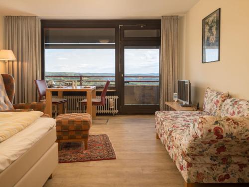 Χώρος καθιστικού στο Apartment A1110 by Interhome