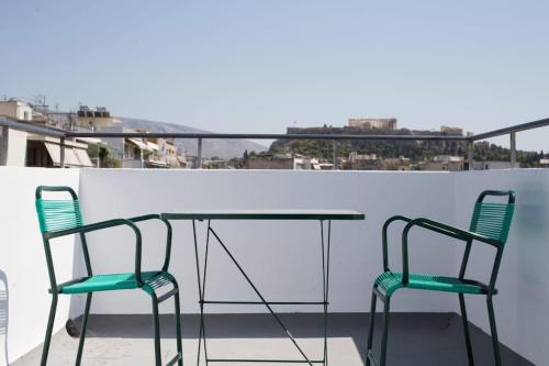 A comfortable small studio nearby Acropolis 201