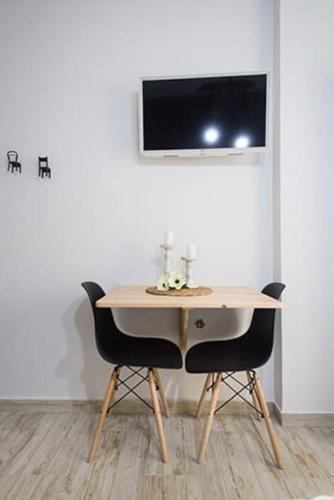 A comfortable small studio nearby Acropolis 201