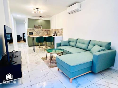 Charming Downtown - AC - WiFi - Private Entrance