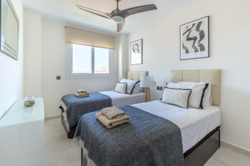 Stylish 2 bedroom penthouse with breathtaking view