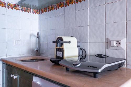 Suite Trevi - Charming Loft Near Trevi Fountain
