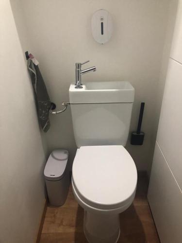 Photo de la galerie de l'établissement Maison confort à la campagne, à Marsaneix