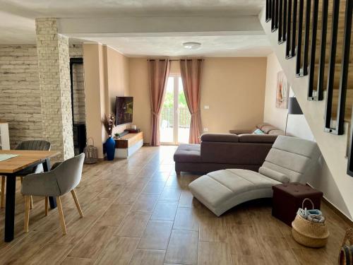 Villa El Istria Rabac- Private Pool & BBQ