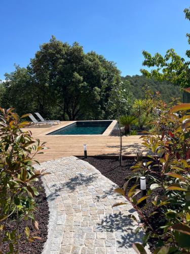 Villa avec piscine privative