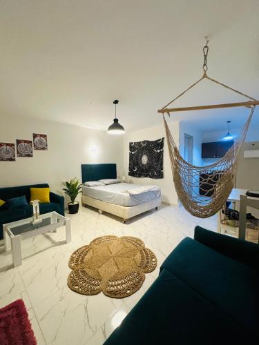 Llit o llits en una habitació de Alis Villa