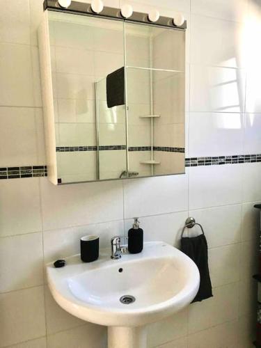 Casa KazBar, lovely 1 bed villa & communal pool