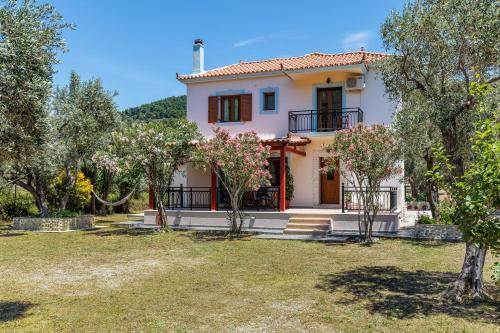 Villa Christina near Stafylos beach