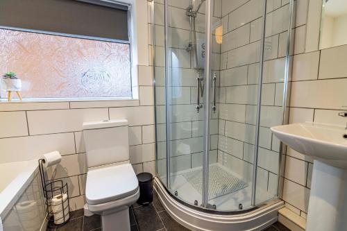 Ένα μπάνιο στο Modern home - great facilities-J26 M1 near IKEA