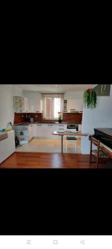 Glorianita sweethome,CENTAR, RESERVED PARKING,SELF CHECK- IN