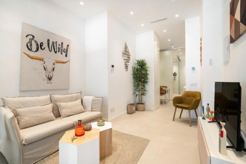 Flat in Chamberí with direct entrance BG