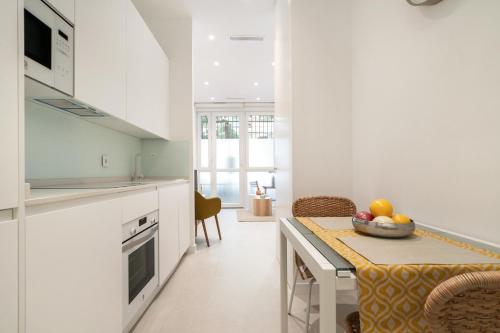 Flat in Chamberí with direct entrance BG