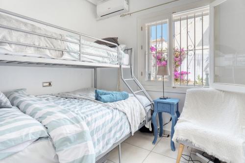 Ένα ή περισσότερα κρεβάτια σε δωμάτιο στο Villa Solaris