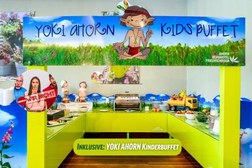 a booth for a toyota african kids buffet at AHORN Berghotel Friedrichroda in Friedrichroda