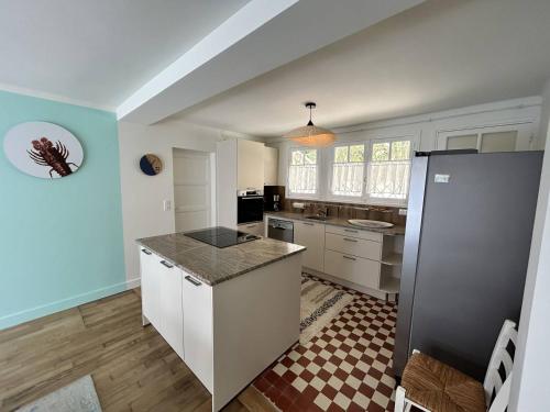 Photo de la galerie de l'établissement 547 - La Patelle - Maison 4p à 100m de la plage du Centre d'Erquy, à Erquy