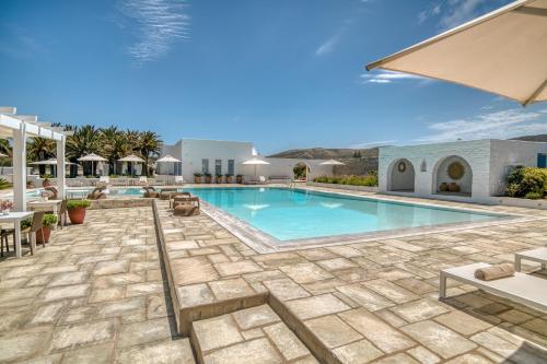 an image of a swimming pool in a villa at Villa Bellonia in Naousa