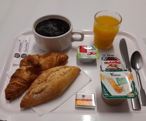 Nourriture dans l'hôtel ou à proximité