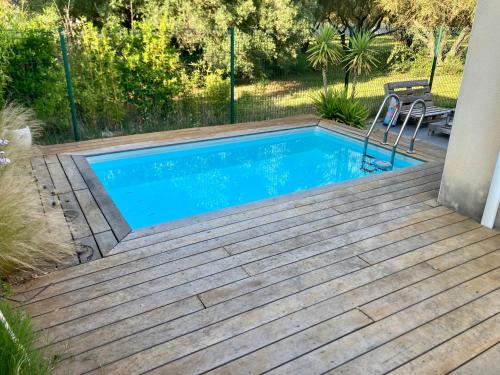 Photo de la galerie de l'établissement Villa avec piscine - Proche Montpellier Plages, à Saint-Jean-de-Védas