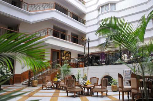 Gallery image of Nalapad's Hotel Bangalore International in Bangalore