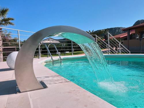 Bazén v ubytování VILLA GIUDICE Luxury Home nebo v jeho okolí