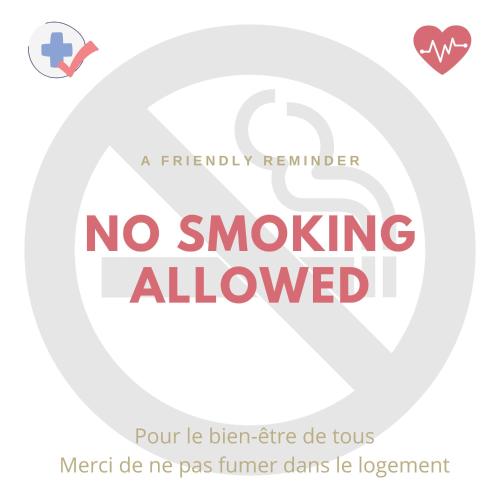 un panneau indiquant qu'il est interdit de fumer avec un cœur dans l'établissement Villa du Leman, à Thonon-les-Bains