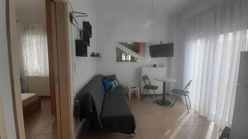 Nickolas Tiny apartment Souda-Chania