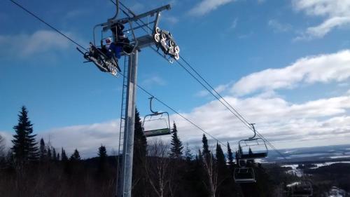 Gambar di galeri bagi Hébergements Station de ski Val-d'Irène di Val-Brillant