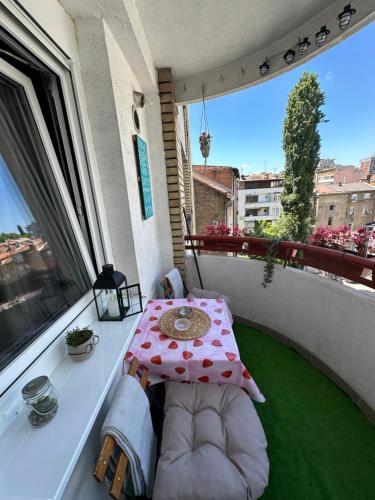 Foto Aurelio Centar Apartment with Balcony and Free parking 5