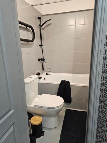 Ένα μπάνιο στο JD apartment