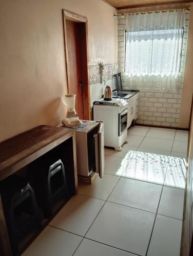 Dapur atau dapur kecil di Pousada Horizontes do Rosa