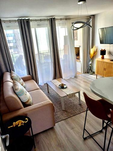 Appart cosy calme Coté port & plage Canet