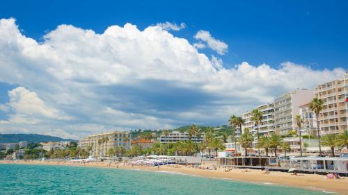 DELUXE SEAVIEW BALCONY - 2 min PALAIS & BEACH