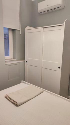 109C Mezzocannone Cozy apartament Centro Storico
