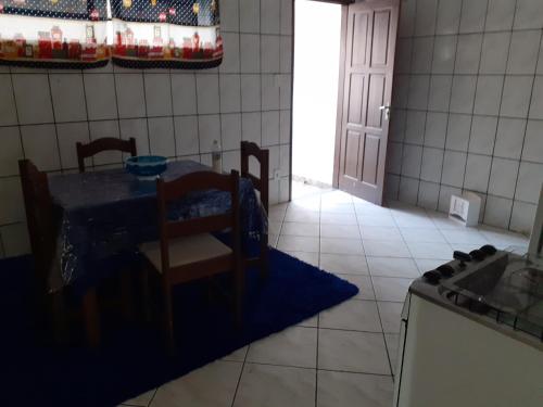 Afbeelding uit fotogalerij van Casa a 5 minutos da basílica nova in Aparecida