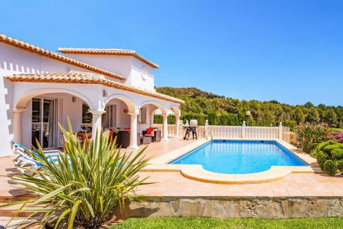 Villa Elemed by Villa Plus