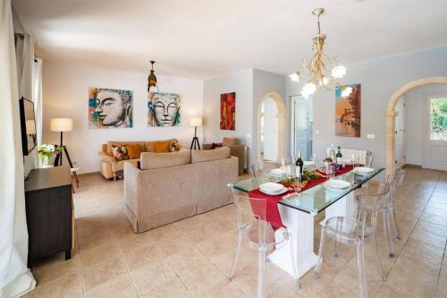 Villa Elemed by Villa Plus