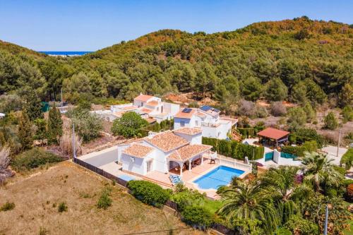 Villa Elemed by Villa Plus
