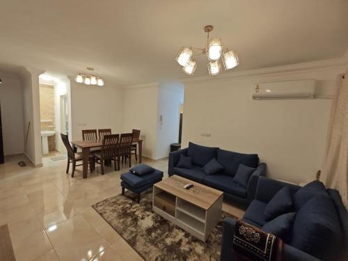 Posezení v ubytování Furnished Cozy Flat in Madinaty B10