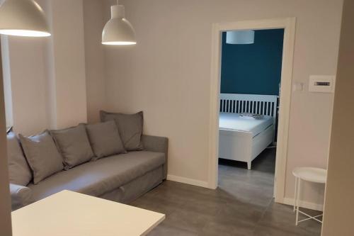 109C Mezzocannone Charming flat