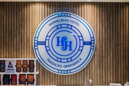 Sijil, anugerah, tanda atau dokumen lain yang dipamerkan di Hotel Himmelblau