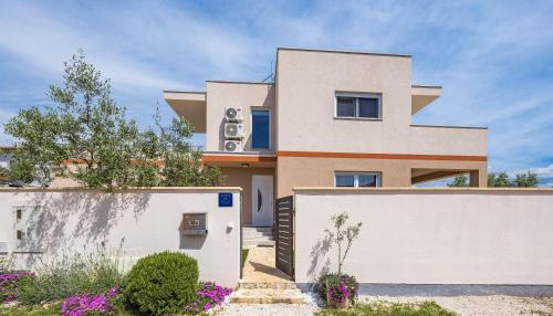 Gallery image of Villa Sunny Olive in Peroj