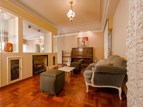 Khu vực ghế ngồi tại Rodex Hostel Tucuman