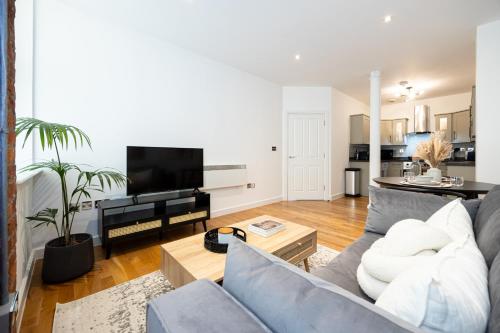 Boutique City Centre Apartment photo 19