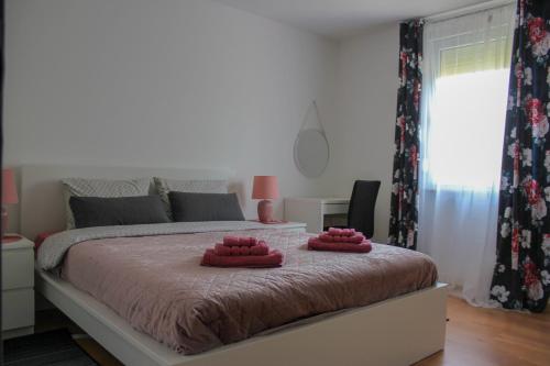 L&S Apartment