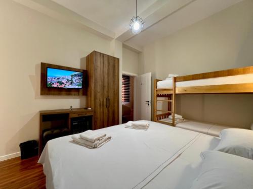 Postel nebo postele na pokoji v ubytování Elona's Rooms
