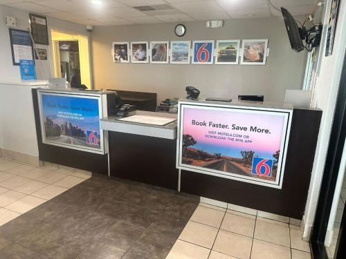 Фотография из галереи Motel 6-Ventura, CA - South в Вентуре